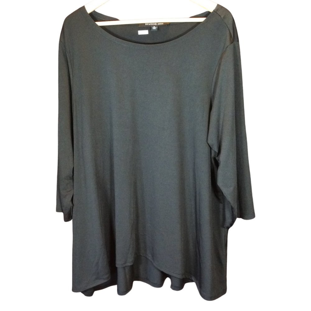 Size: 2X - Black 3/4 Sleeve Top w/ Hi-Lo Hem